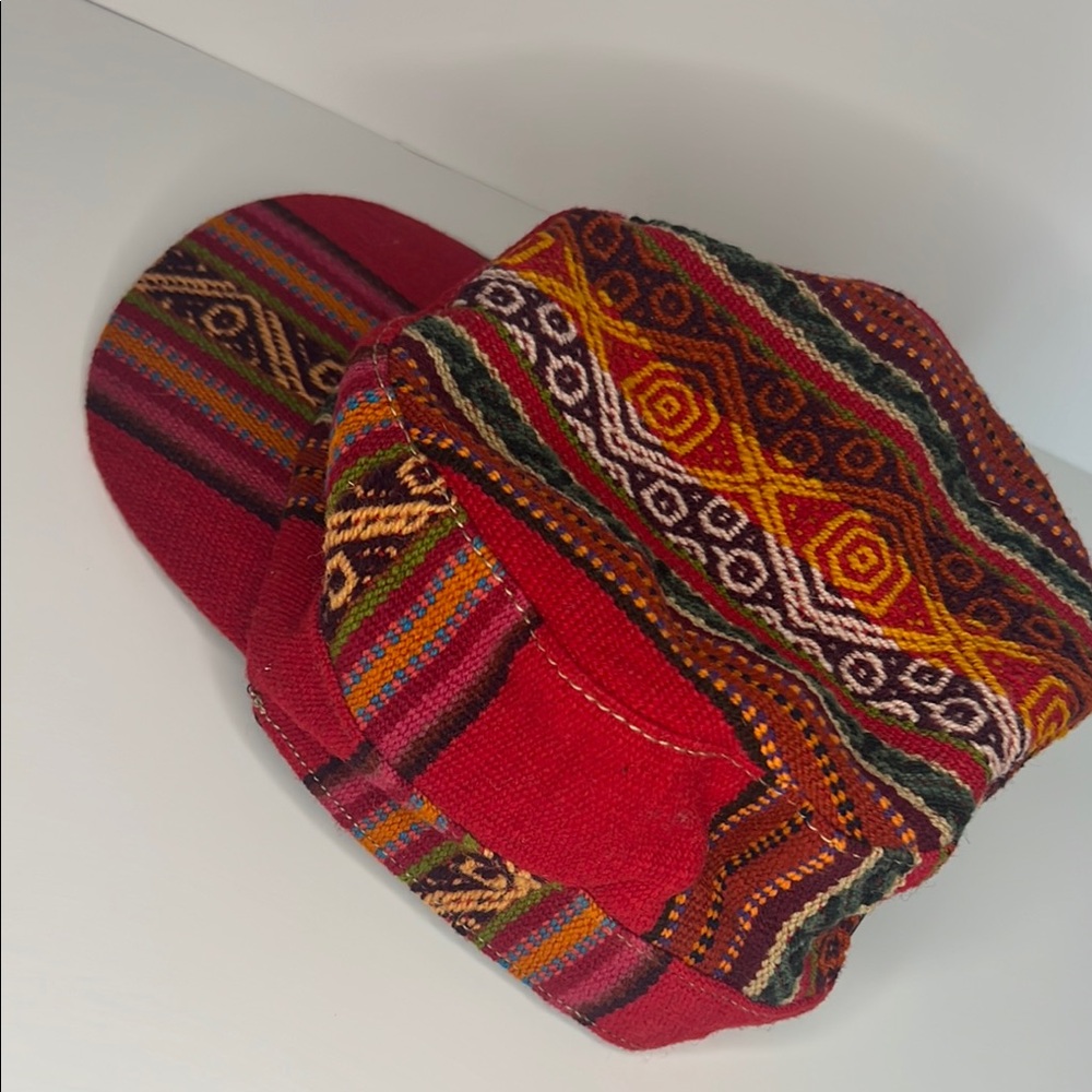 Adjustable, colorful patterned hat